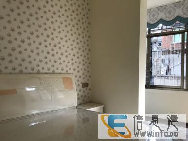 上西街，套二精装修，5楼，近家乐福梅西，装修后未住过人