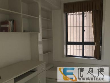 龙湖金装三室出售，捡漏的来，住家户装修没有顾虑
