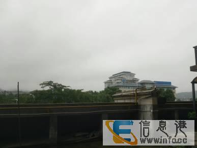 锦绣边城大三房双证齐全能按揭 首付24万 每平只要6千2