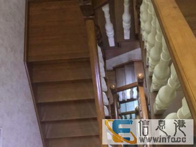 房东出售 浦西三益花苑四层排屋