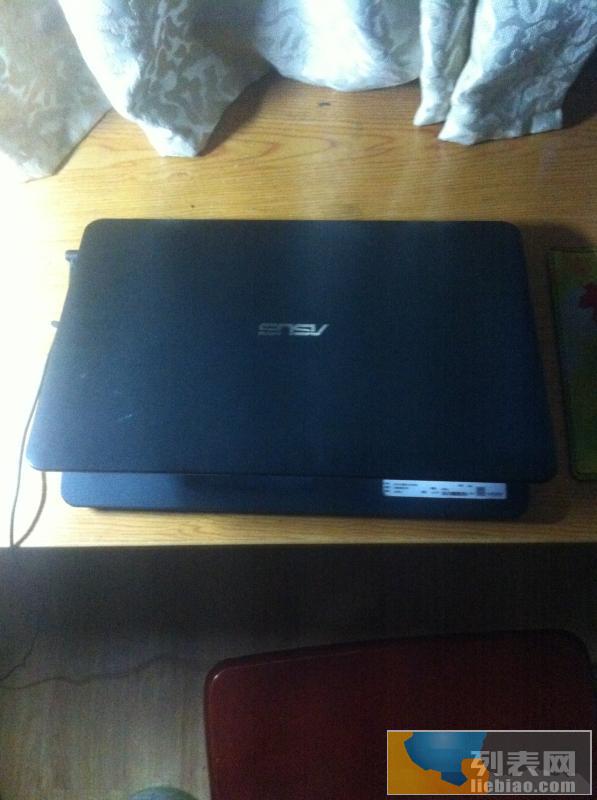 转让个人95成新华硕R557L笔记本电脑