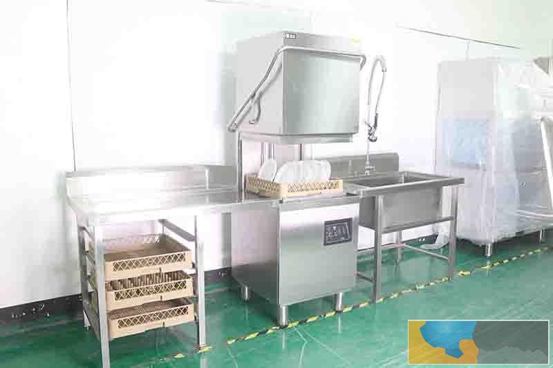 深圳大型单位食堂洗碗机商用自动不锈钢刷碗机器双杠双喷淋通道式