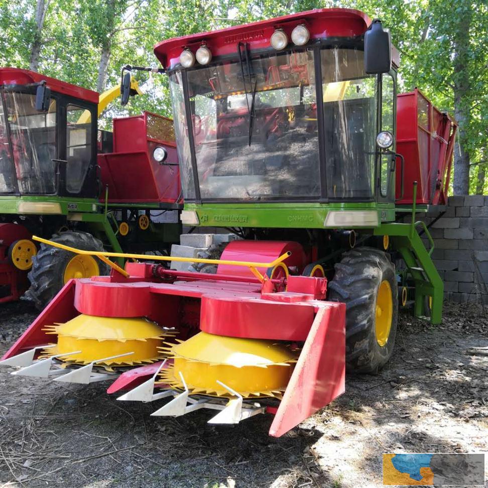 高速转盘青储机 聚农鑫机械 高速行走履带式转盘青储 推荐报价