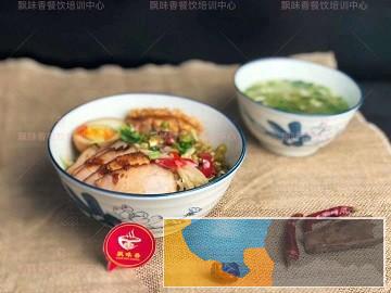 广西特色桂林米粉培训班-桂林米粉高级培训课程班
