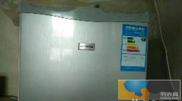 近乎全新个人小冰箱转让