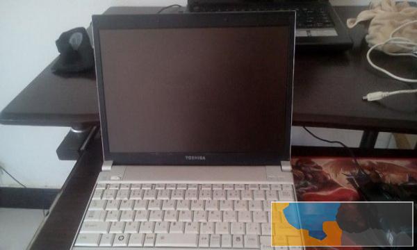 出售一台松下笔记本电脑