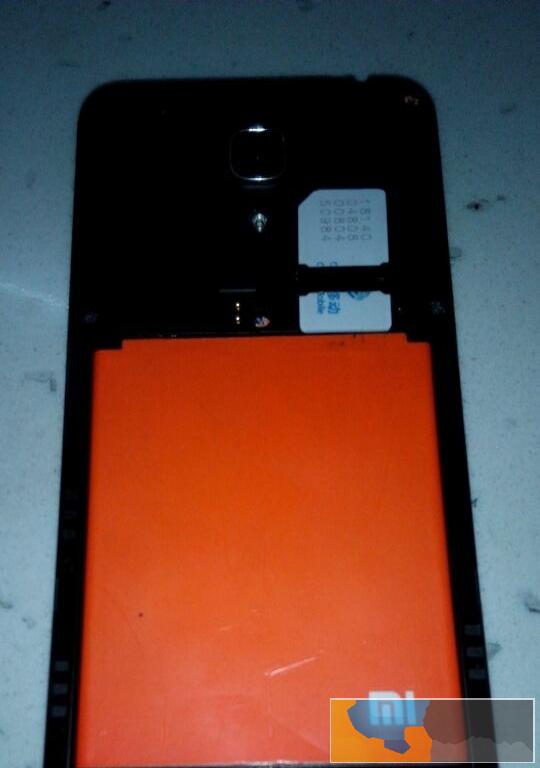 小米2a开不了机 其他都没问题有愿意收的收走