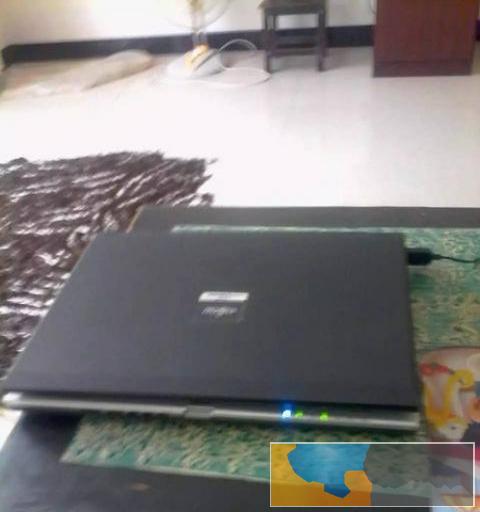 笔记本13寸屏双核游戏本9层新600元低价出售