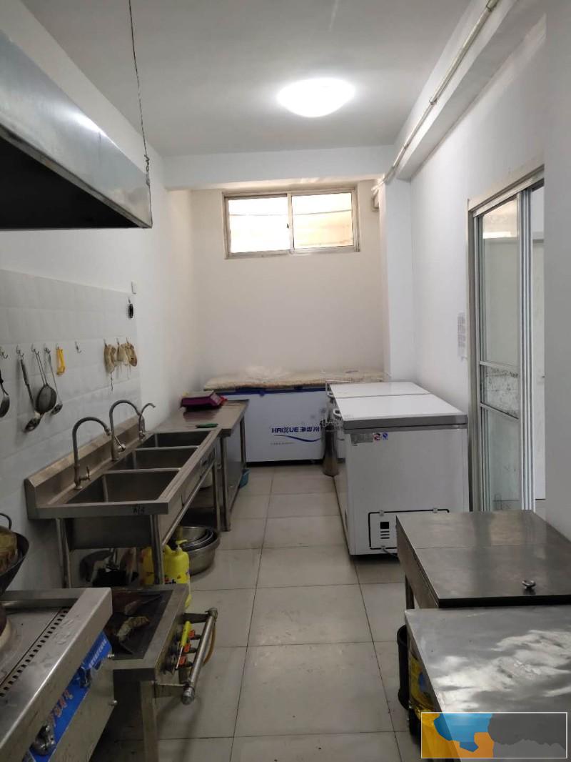 转让九成新扬子空调