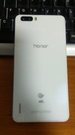 出售电信送的自用华为手机