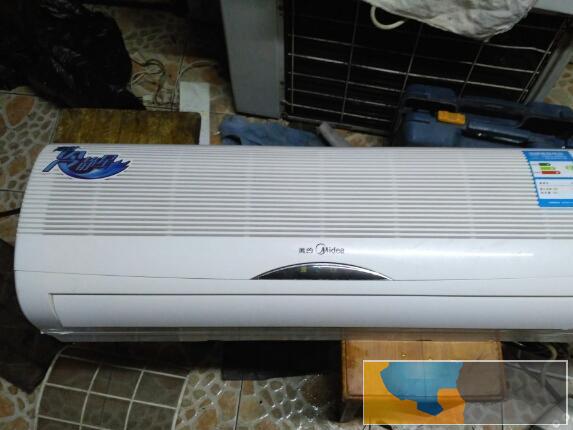 扬州二手空调出售挂机和柜机900起售