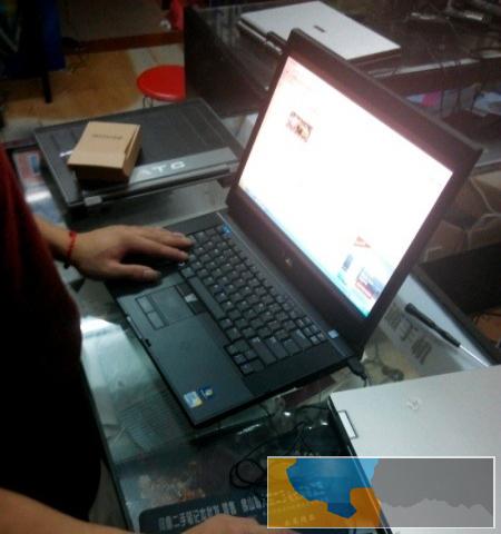 经典富士通品牌笔记本7寸小屏方便携带