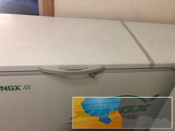 几台大冰柜出售中