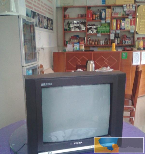 低价处理康佳、长虹、创维彩电