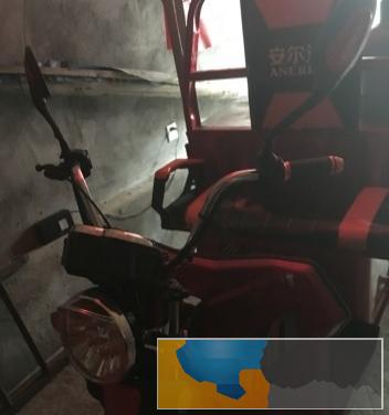 出售三轮车72伏 冰箱