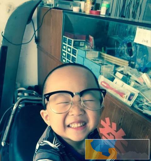 三星笔记本配制双核CPU 2G内存 320G硬盘