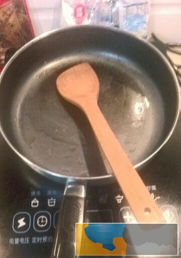 出售一套北球电磁炉配一个平底锅,99新