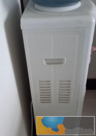 9成新饮水机
