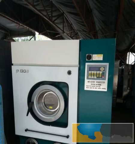 玉林服装清洗厂转让70公斤天燃气烘干机,五十公斤洗脱机