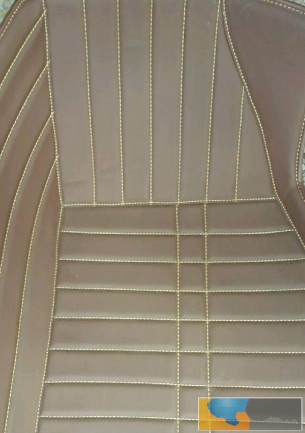 处理全新专车专用全包围皮革脚垫