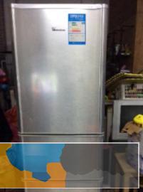 本铺出售多台89成新海尔冰箱、质量保证、市区包送货包安装