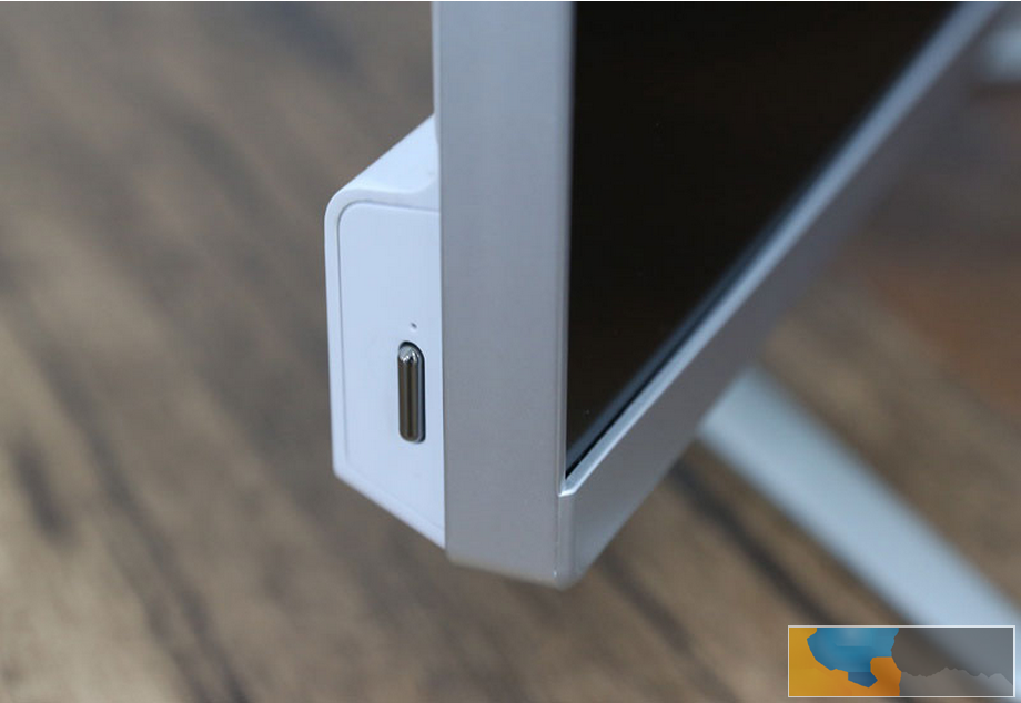 超薄也能玩独显 海兰X400一体机