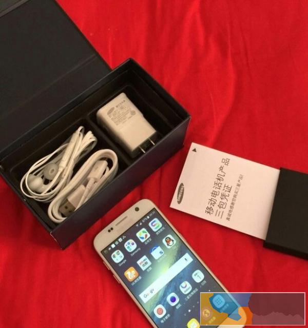本人闲置的三星手机 配件都是齐全的