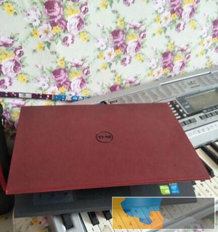 戴尔电脑九成新出售