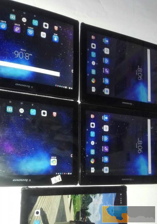 出厂几天的联想平板电脑