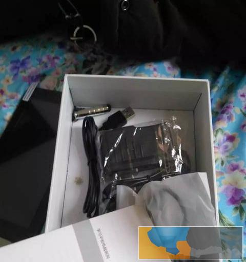 八寸可以打电话平板电脑带免费看电视