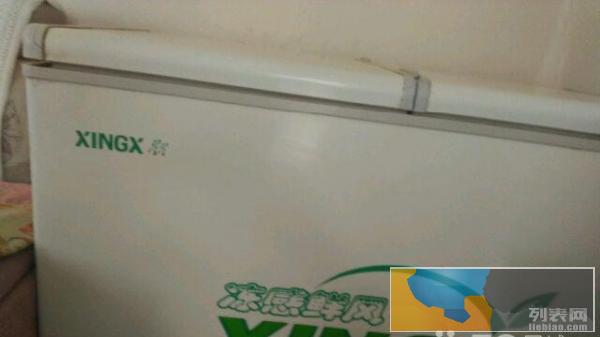 九成新冰柜低价转让