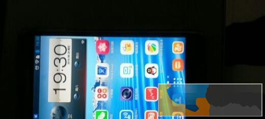 联想S898T双卡双待5.3寸屏安卓四核