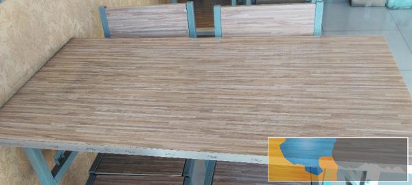 餐馆用桌椅6张 每张桌子带4把椅子