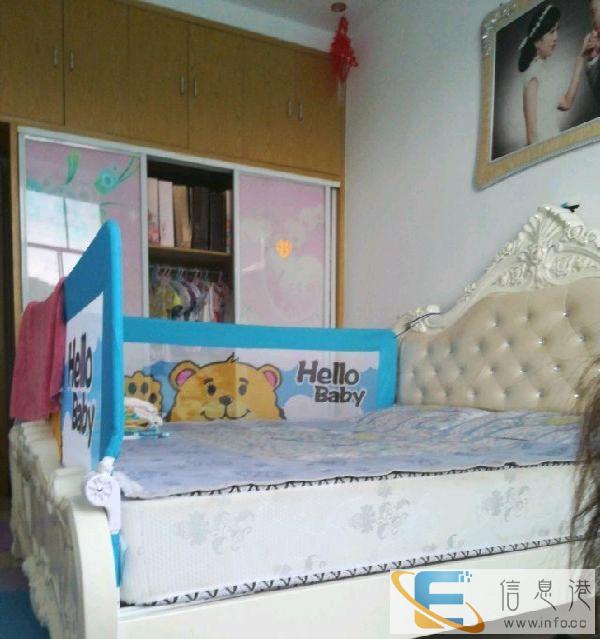 我家急需带一岁小孩保姆一名