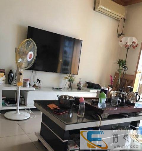 一天四人 两顿饭 打扫家里卫生 简单的洗一点宝宝衣