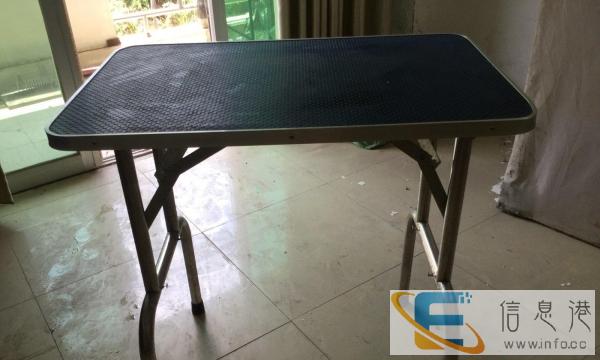 神宝美容桌转让