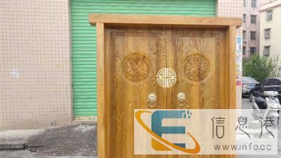 榆木仿古实木大门双开门原木摘牌对联门楼大门