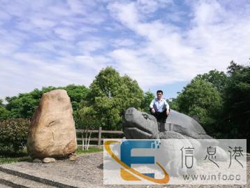 急聘住家阿姨一名