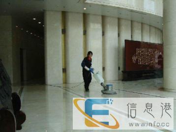 顶呱呱专业家庭酒店别墅单位保洁玻璃清洗专业瓷砖美缝