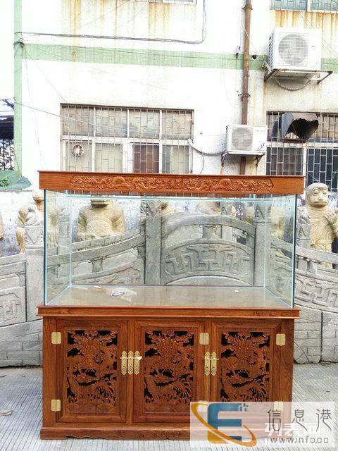 鱼缸批发市场 观赏鱼缸水族箱专卖店