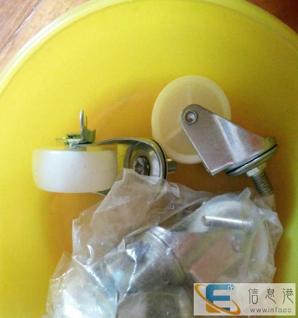 全新狗用品价格400