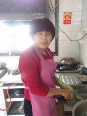 鑫旺家政专业住家不住家保姆、月嫂、育婴师、钟点工