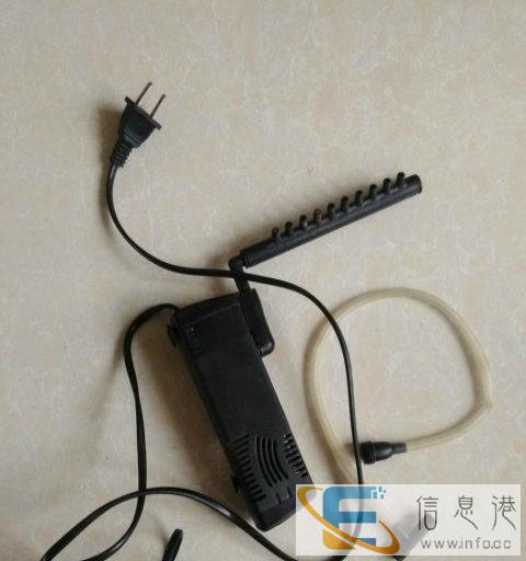 友情转让2个3W潜水泵带雨淋管和充气增氧管