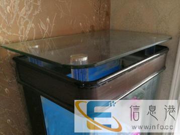 8成新鱼缸500元，可议价，自提