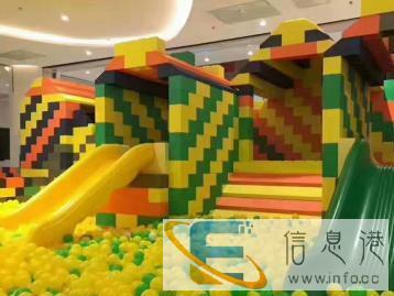 积木出售，粉色鲸鱼岛熊猫岛乐园气模定制出租