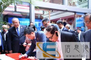 广元市纪念馆自动讲解器 小盆两三碗 无线蓝牙耳机