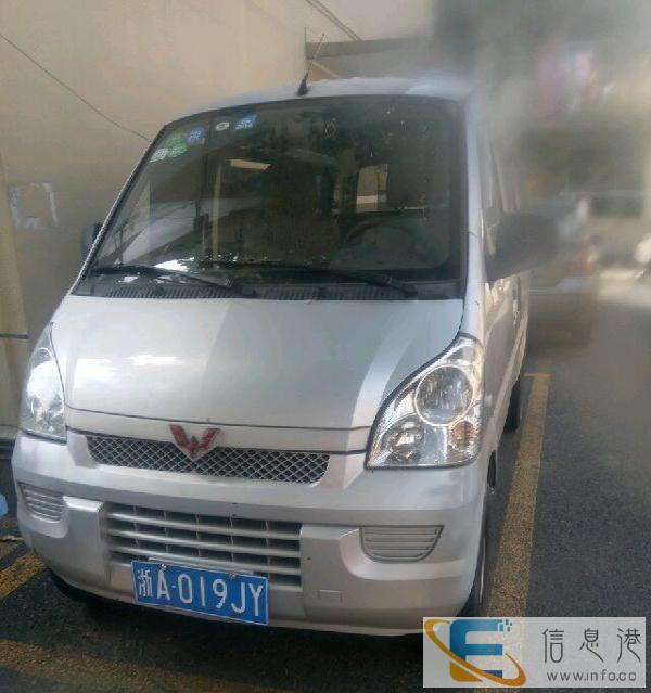 中长期出租杭州牌照五菱荣光面包车