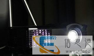 明基投影仪,原价3100,现低价转1100
