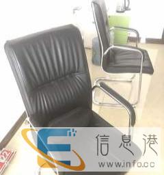 98新办公桌含柜子480元每套旋转座椅90元