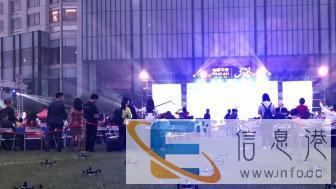 巨贤创意无人机表演